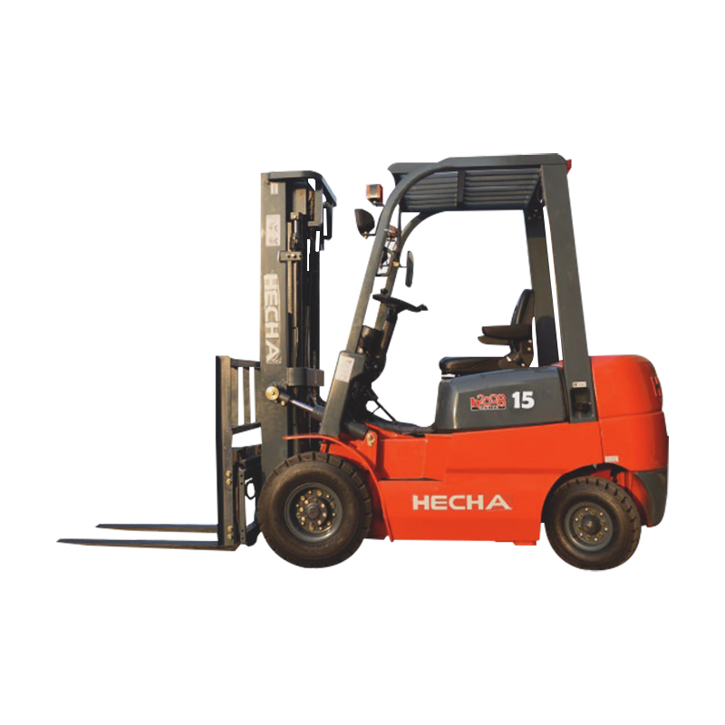 Industrial 1.5 Ton Diesel Forklift Truck Operating in Outdoor Yard Environment